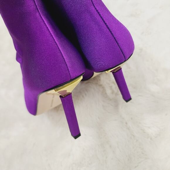 NEW Good American Purple Shine Neoprene Heel Point Toe Ankle Boot - Picture 4 of 9
